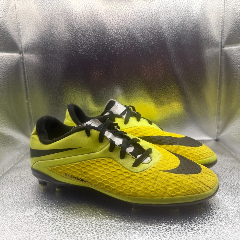 Size 6Y Nike Hypervenom Phelon FG Yellow Black Kids‎ Soccer Cleats 599062-700